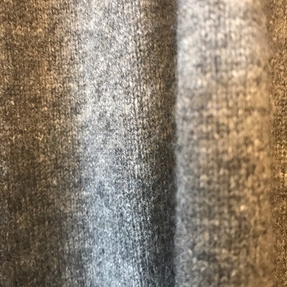 JOIE Petite Fit Sweater XS - Picture 7 of 7